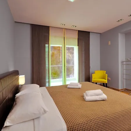 Sani Polyastron Hotel&spa 4*