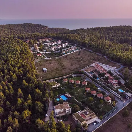 Sani Polyastron Hotel&spa 4*