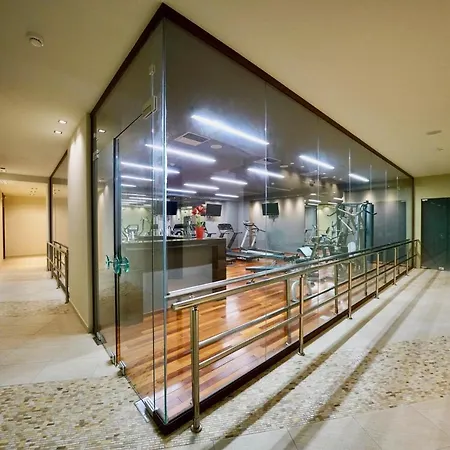 Hotel Sani Polyastron & 4*