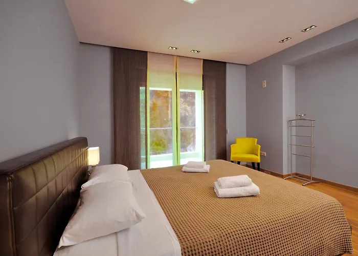 Sani Polyastron & 4*