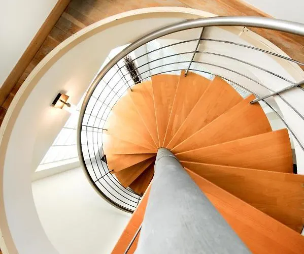 Sani Polyastron & 4*