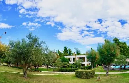 Sani Polyastron Hotel&spa 4*