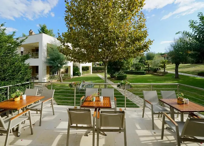 Hotel Sani Polyastron &