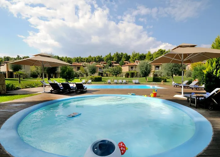 Sani Polyastron & 4* Sani (Chalkidiki)